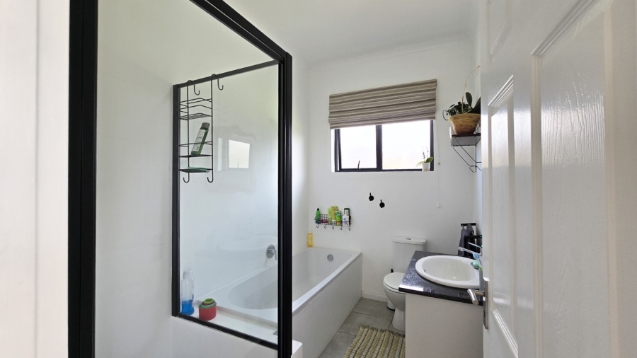 4 Bedroom Property for Sale in Glen Navar Eastern Cape